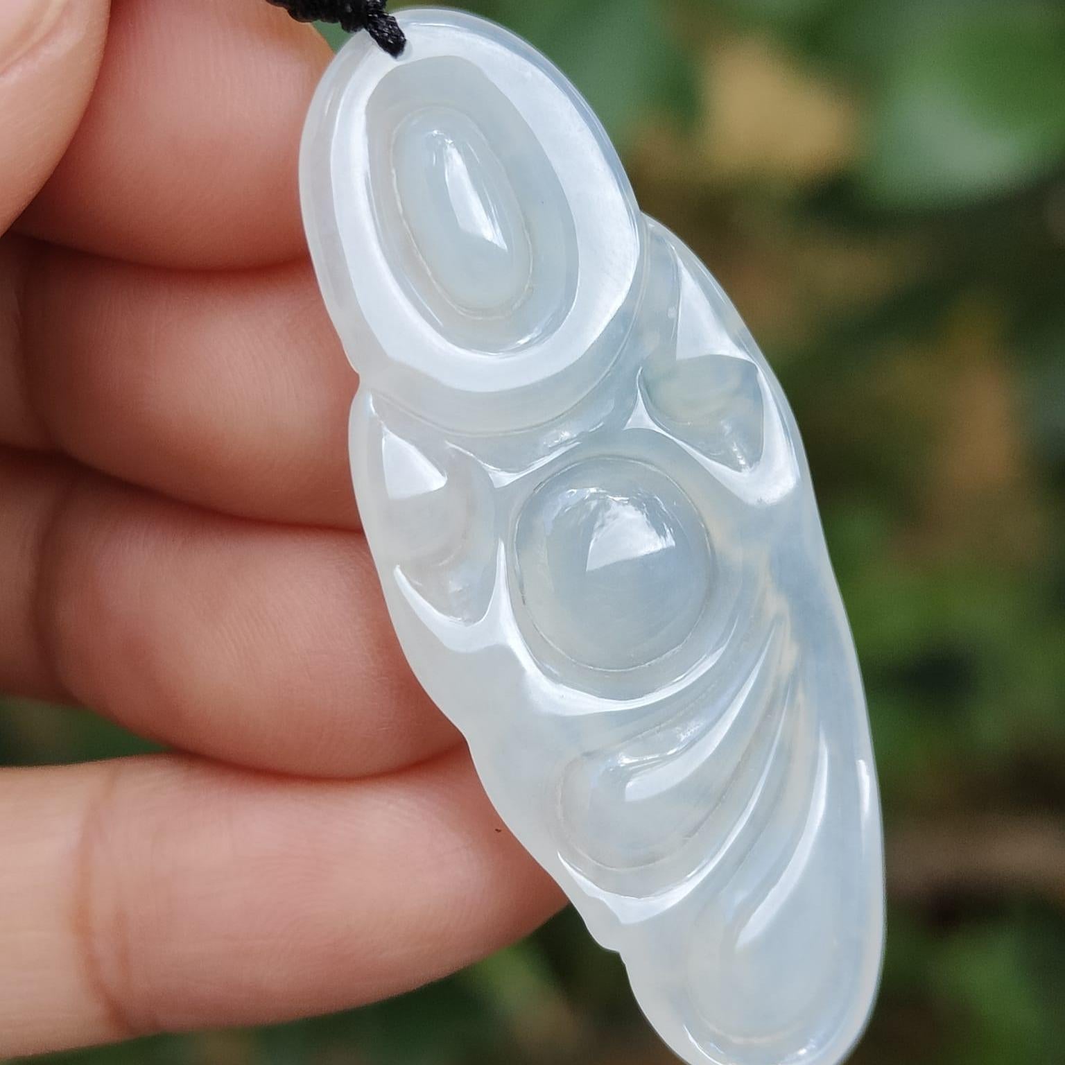 ❄️ Luminous Ice Buddha Pendant - Water's Clarity, Wood's Growth (Sku: pendant425) Yi Pin Qian Jadeites Jade Jewelry ~Your Precious Quintessential ~ Singapore