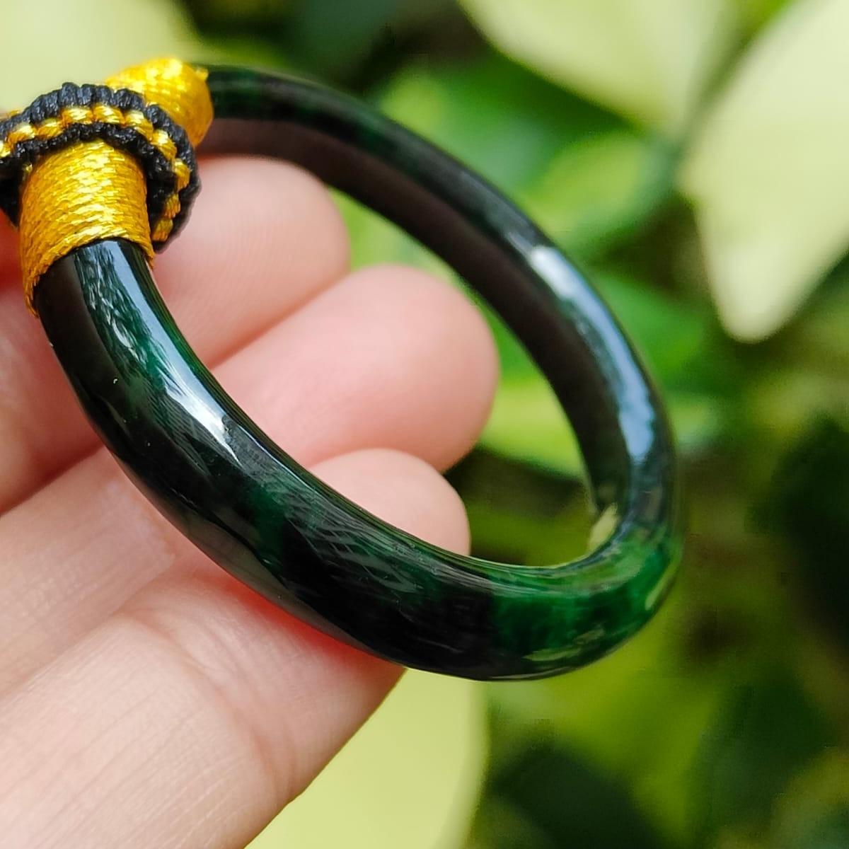 🌀 Rare Green Hoop Jadeite Pendant 🌱 | Zi Wei Dou Shu-Enhanced for Singapore’s Achievers (Sku: pendant451)