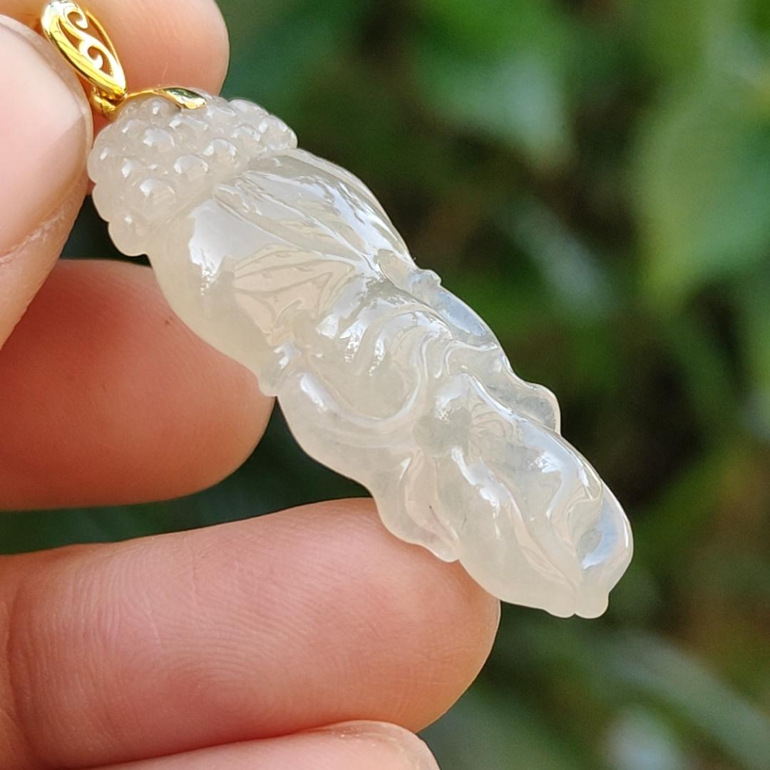 Yellow Icy Translucent Natural Type A Jadeite Jade crafted with shape of Ginseng as Pendant set with 18k gold clasp, certificate weighs 4.85 grams (18kp39) Yi Pin Qian