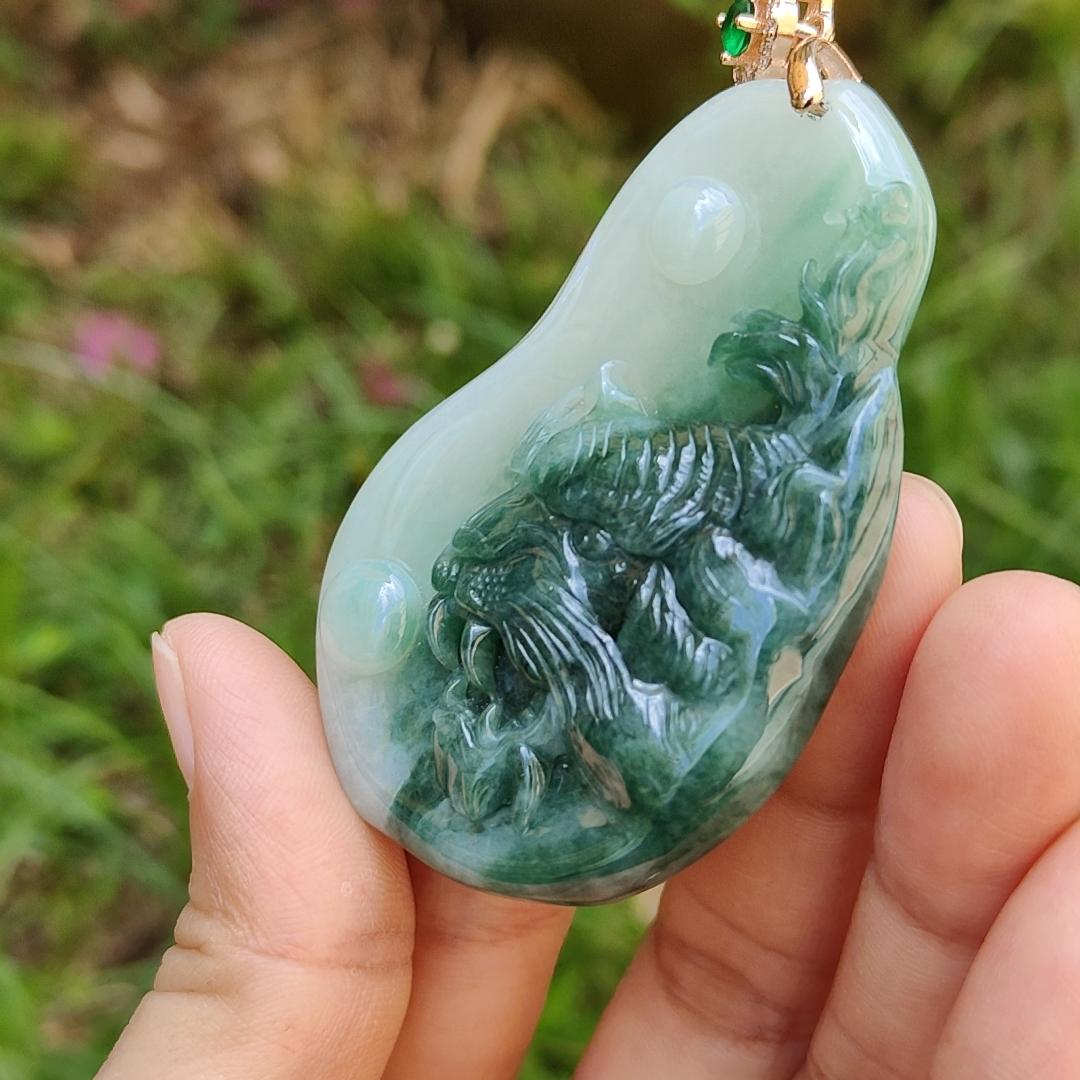 Very Rare Green Tiger Natural Type A Jadeite Pendant with certificate weight 32.24 grams, 62.70 * 41 * 7.60 mm, excellent for the tiger's lover collection for your daily wear (pendant113) Yi Pin Qian