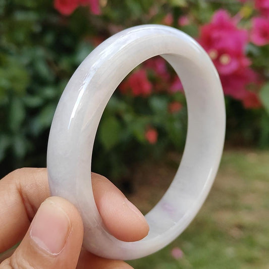 Light Lavender Natural Type A Jadeite Jade crafted with shape of Peace Bracelet Bangle, certificate weigh 60.17 grams, measurement 14.1 * 8 mm, Wrist size 57.5 mm (bangle5) Yi Pin Qian