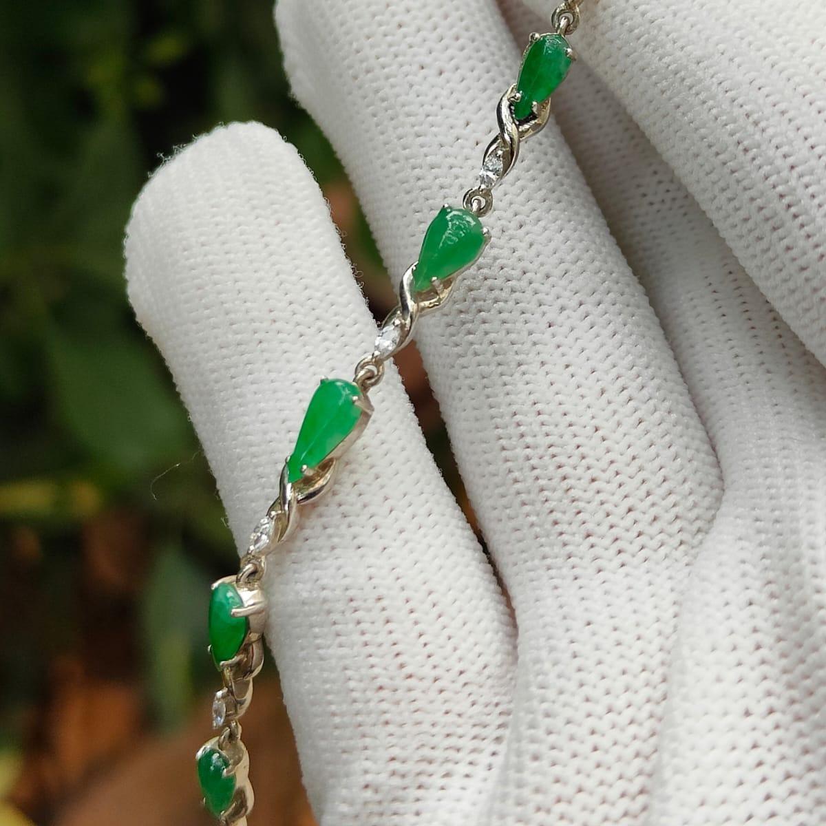 Earth Element Jade Bracelet - 7 Growth-Symbol Waterdrop Cabochons (Sku: s925b7) Yi Pin Qian Jadeites Jade Jewelry ~Your Precious Quintessential ~ Singapore