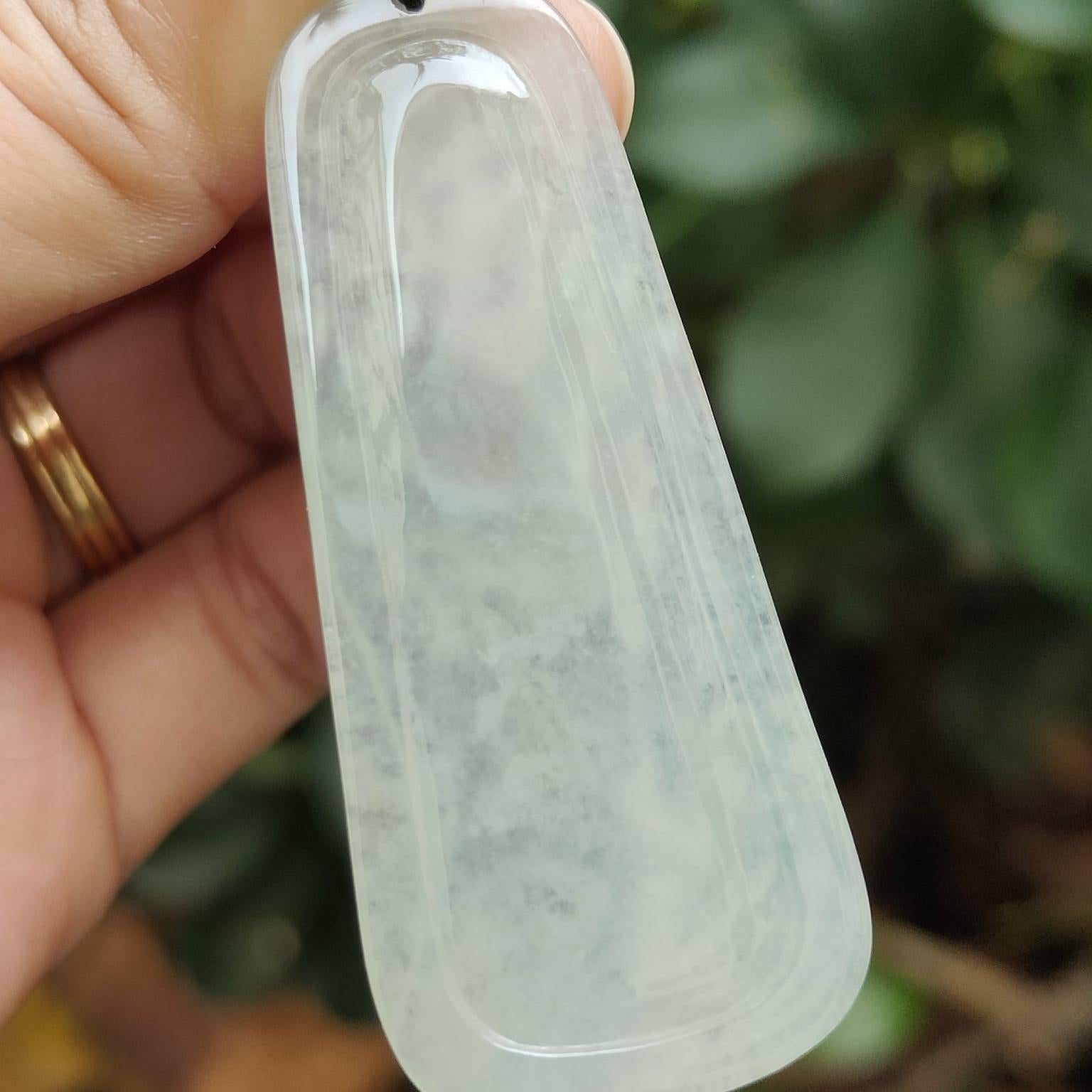 New Arrival in Singapore - Standing Buddha crafted on Natural Type A Jadeite Jade as Pendant with certificate weighs 13.64 grams, measurement 57 * 24.3 * 5.7 mm (pendant336) Yi Pin Qian Jadeites Jade Jewelry ~Your Precious Quintessential ~ Singapore