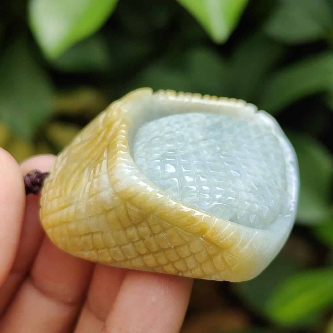 Crafted as Drips of dried millet (lots of rice) on Natural Type A Jadeite Jade as Pendant, certificate weighs 48.4 grams, measurement 46 * 40 * 15.8 mm (pendant 337) Yi Pin Qian Jadeites Jade Jewelry ~Your Precious Quintessential ~ Singapore