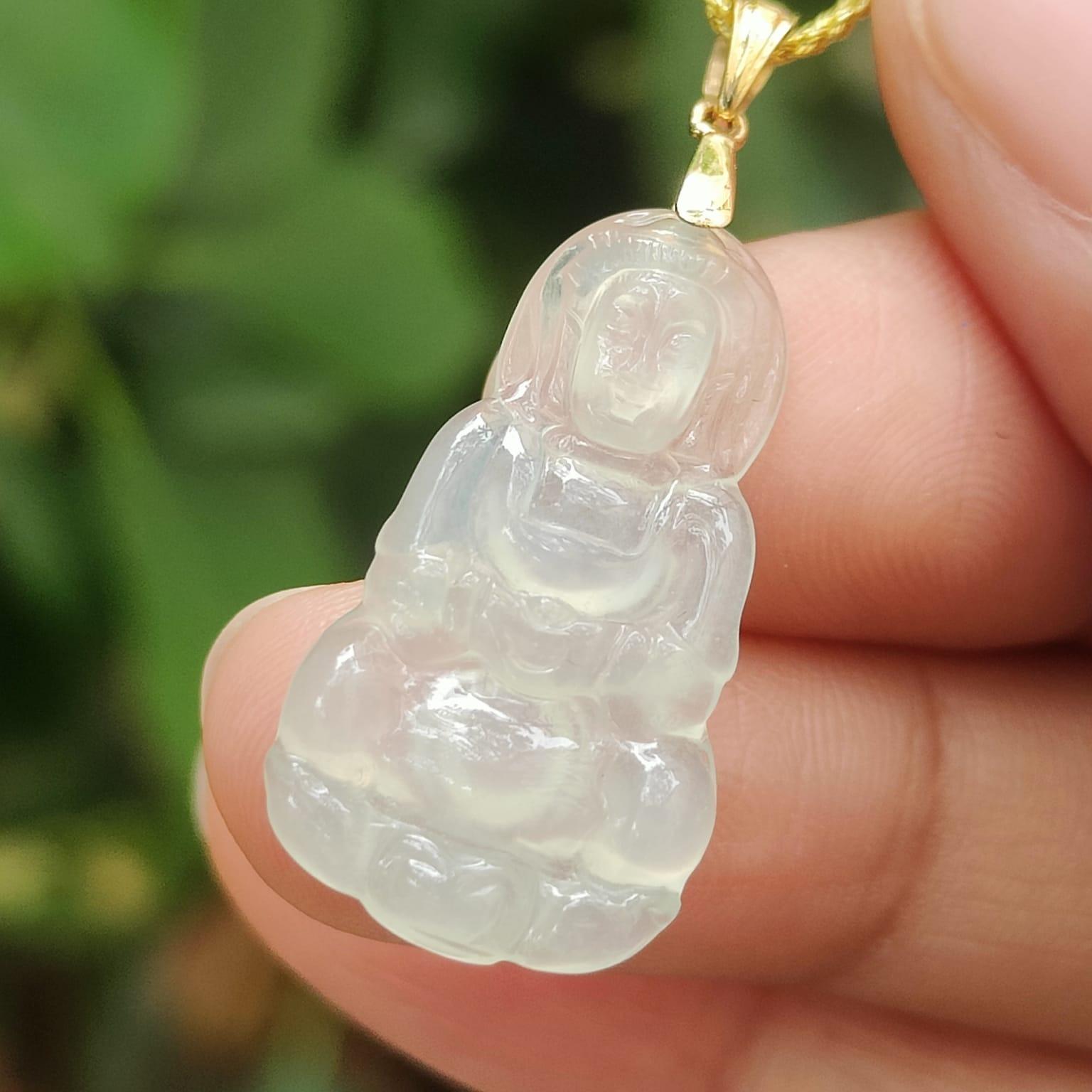 Icy Guanyin Jadeite Necklace – Type A Jadeite with 18K Clasp, Peace and Protection for Every Journey (18kp104) Yi Pin Qian Jadeites Jade Jewelry ~Your Precious Quintessential ~ Singapore