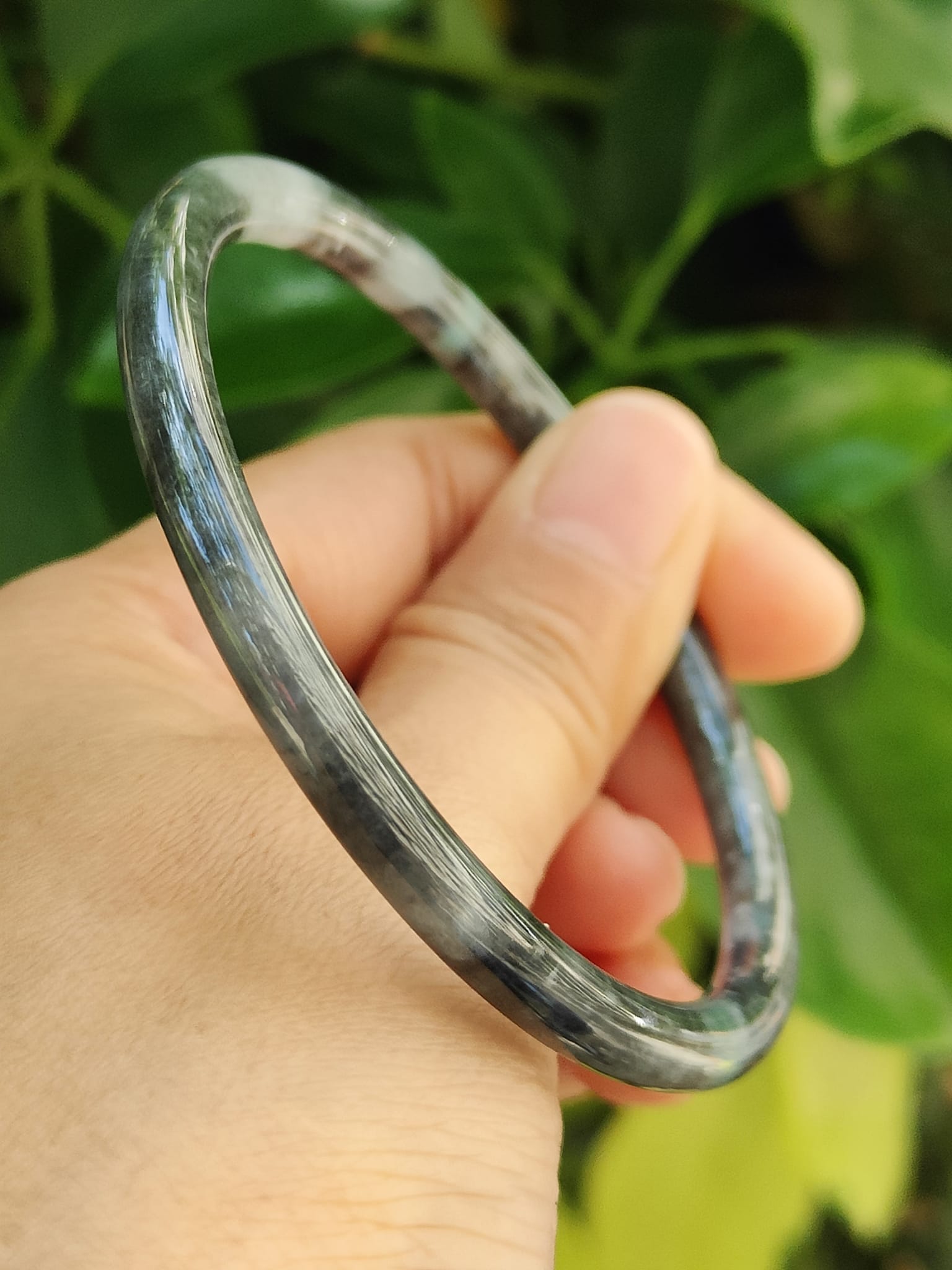 59mm Black Jadeite Bangle – Perfect Circle of Harmony & Strength (bangle30) Yi Pin Qian Jadeites Jade Jewelry ~Your Precious Quintessential ~ Singapore