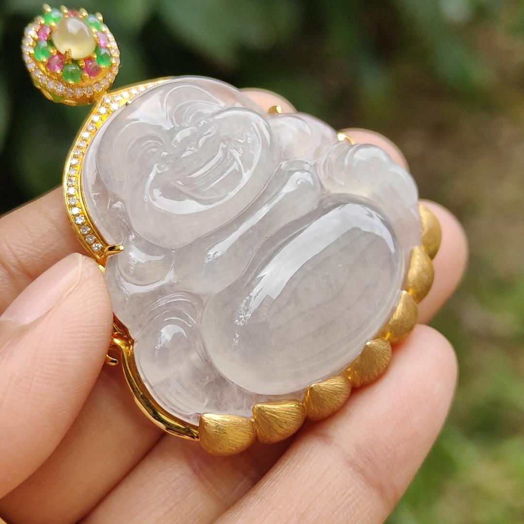Premium Icy Translucent Natural Type A Jadeite Jade crafted as Milo Buddha set on 18k gold with diamonds as Pendant, certificate weighs 26.07 grams, measurement 38.8 * 40 * 7.2 mm, (18kp41) Yi Pin Qian