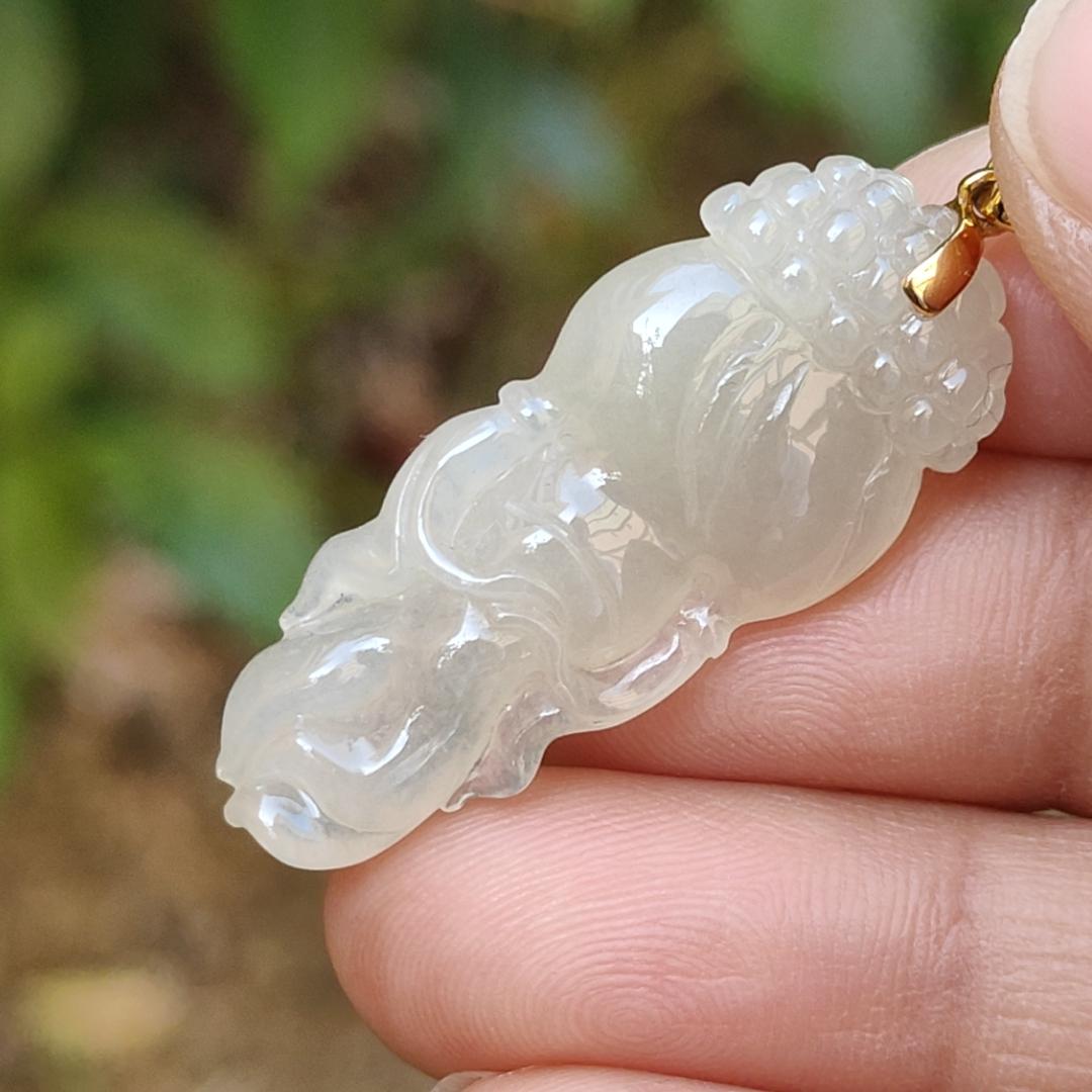 Yellow Icy Translucent Natural Type A Jadeite Jade crafted with shape of Ginseng as Pendant set with 18k gold clasp, certificate weighs 4.85 grams (18kp39) Yi Pin Qian