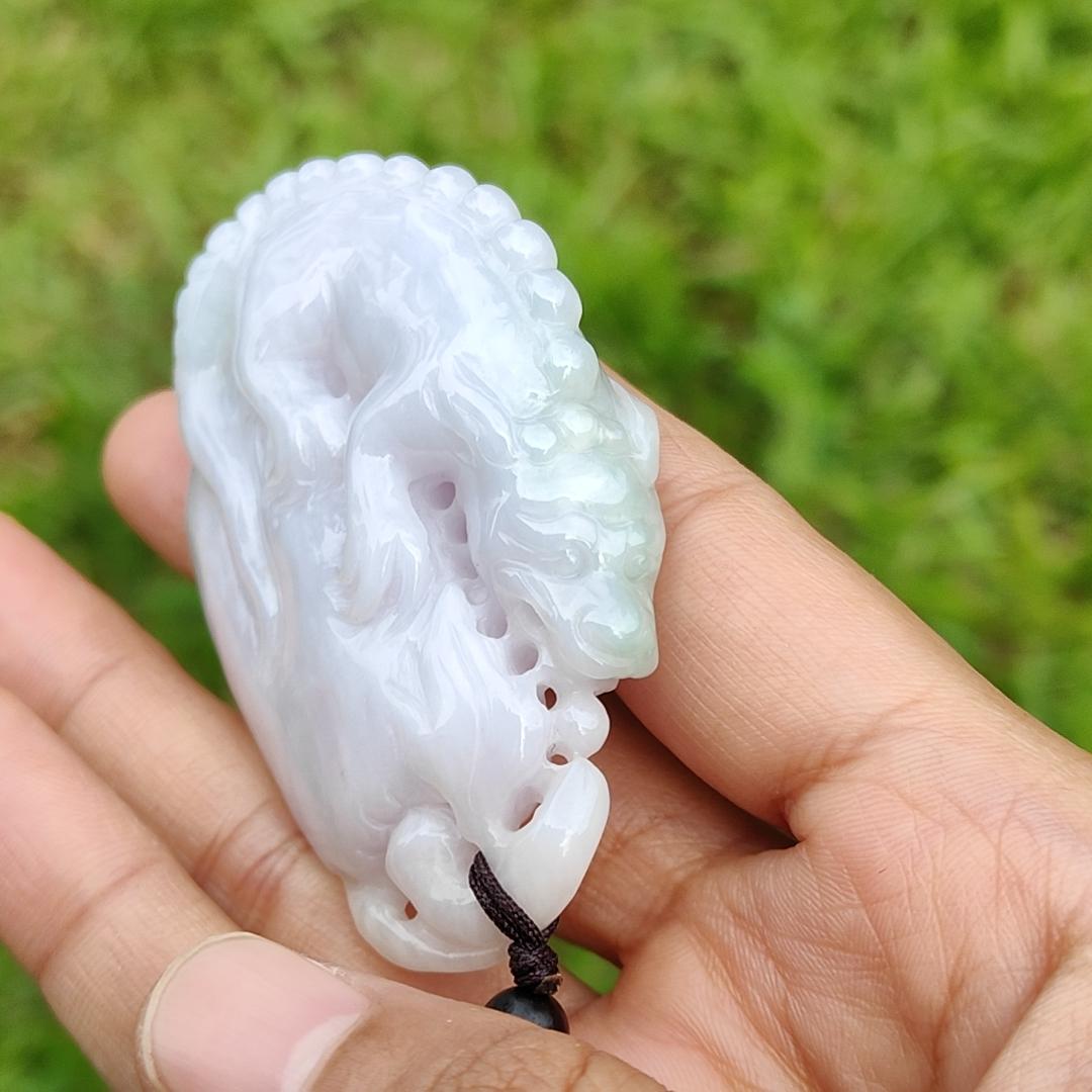 Light Lavender with Light Green Natural Type A Jadeite Jade crafted as Handheld piece or Pendant Necklace crafted as the Mythical Beast with certificate weigh 63.13 grams, measurement 63.8 * 43.8 * 16.6 mm (hand2) Yi Pin Qian