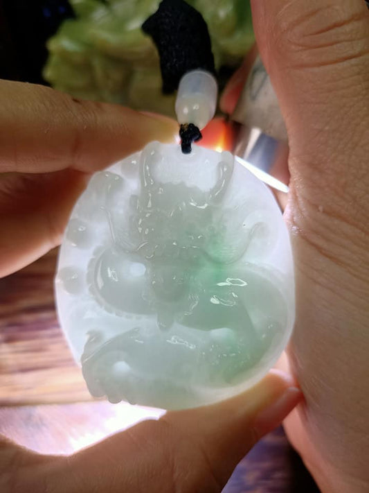 Yi Pin Qian Type A Jadeite Dragon pendant with certificate Yi Pin Qian