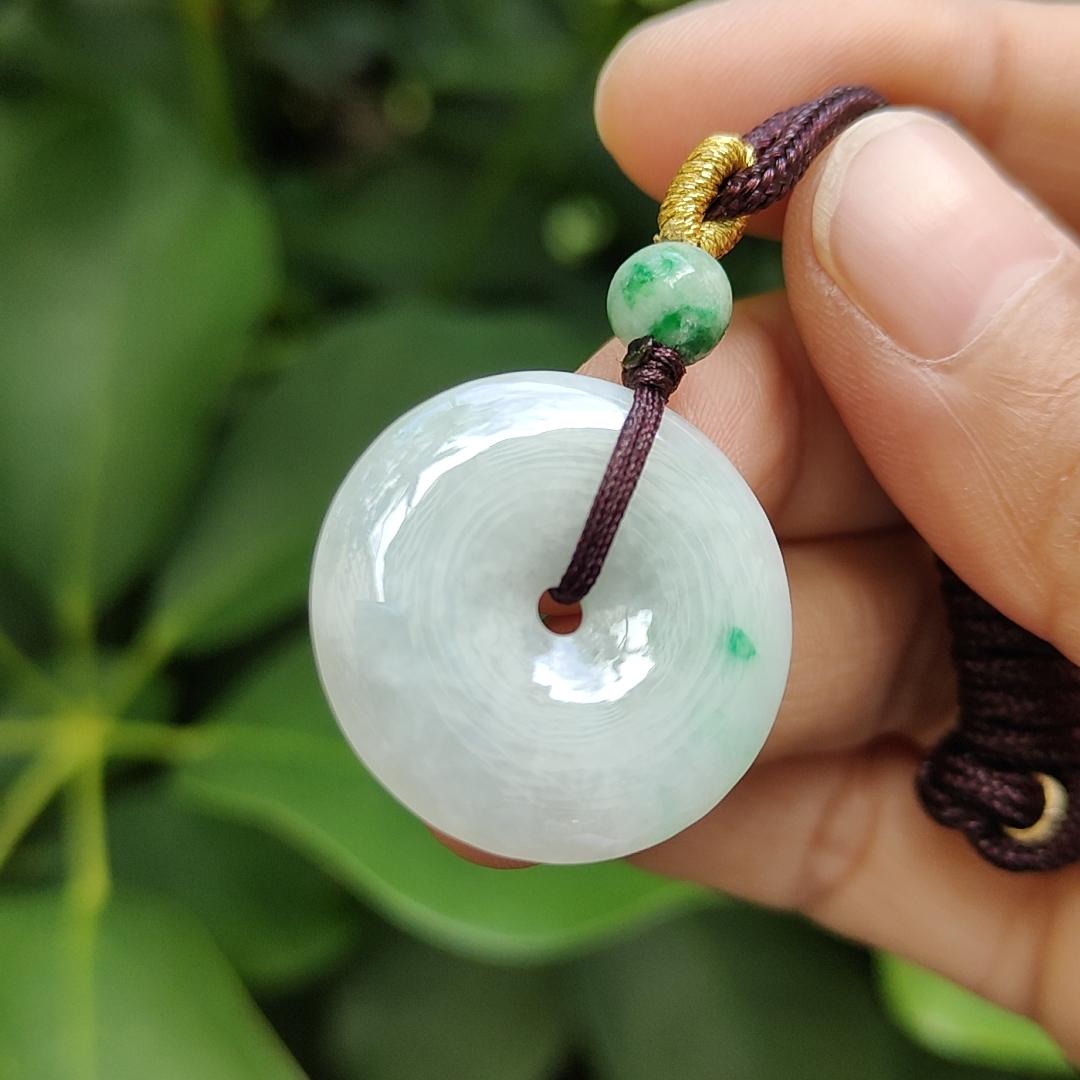 Light Green Hue with a Green Patch crafted as Donut Shape Natural Type A Jadeite-Jade Pendant, certificate weighs 5.61 grams, measurement 24.8 * 4.5 mm (pendant304) Yi Pin Qian Jadeites Jade Jewelry ~Your Precious Quintessential ~ Singapore