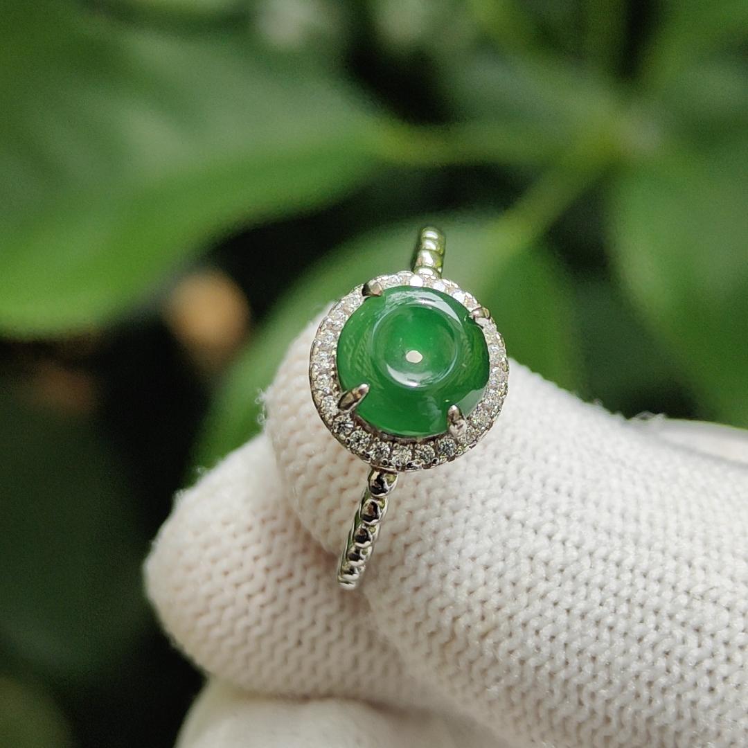 Sg Local New Arrival - Free size adjustable S925 Ring with crafting of dounut shape Natural Type A Green Jadeite Jade, certificate weighs 2.18 grams, measurement 7.7 * 7.5 * 2.7 mm (s925ring21) Yi Pin Qian Jadeites Jade Jewelry ~Your Precious Quintessential ~ Singapore