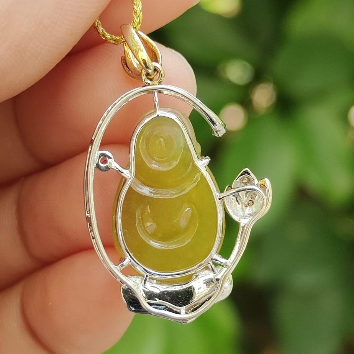 Metal & Earth Harmony - 18K Gold Set Laughing Buddha Jade Pendant (Sku: 18kp115) Yi Pin Qian Jadeites Jade Jewelry ~Your Precious Quintessential ~ Singapore