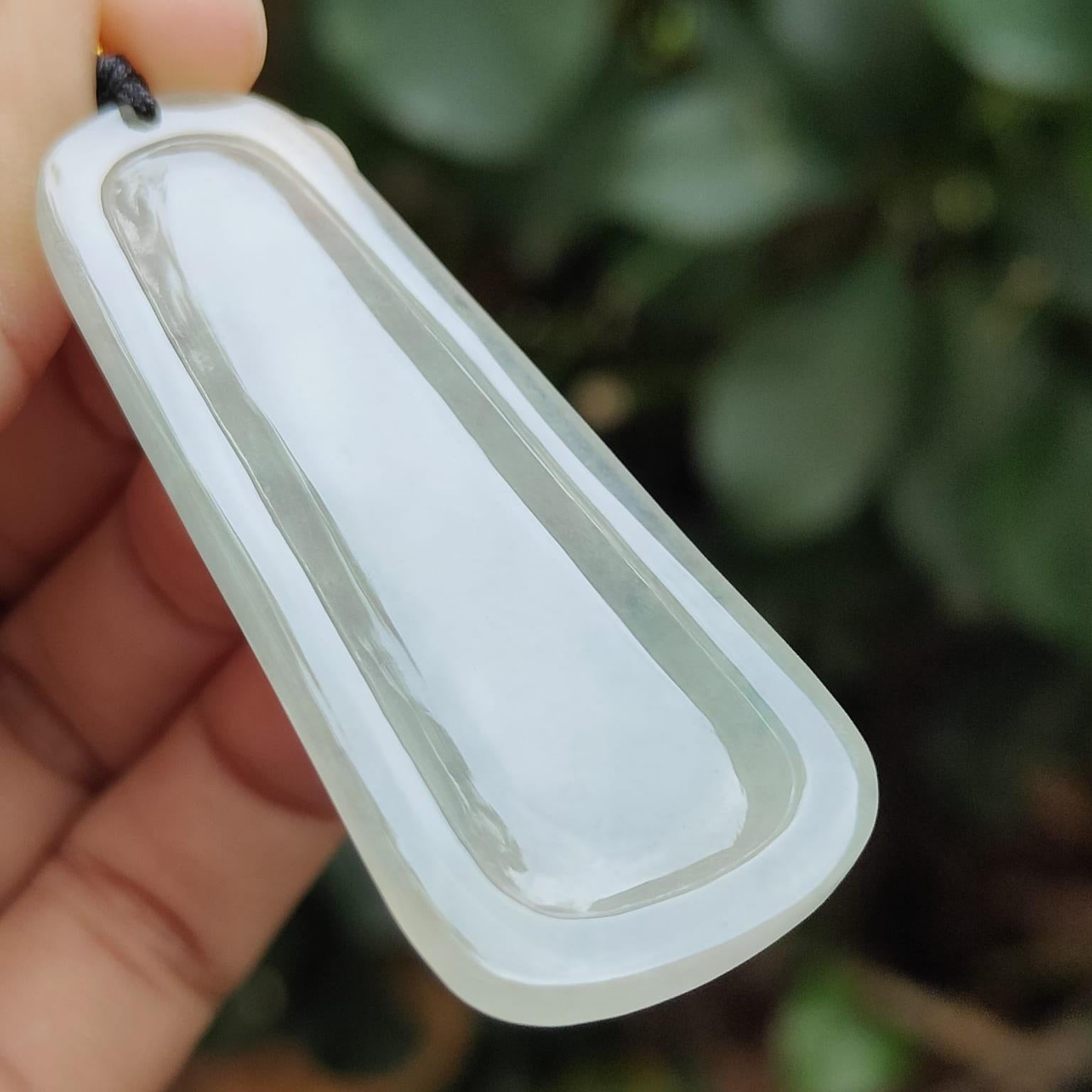 New Arrival in Singapore - Standing Buddha crafted on Natural Type A Jadeite Jade as Pendant with certificate weighs 13.64 grams, measurement 57 * 24.3 * 5.7 mm (pendant336) Yi Pin Qian Jadeites Jade Jewelry ~Your Precious Quintessential ~ Singapore