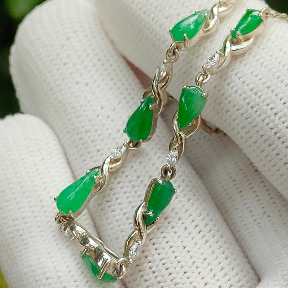 Earth Element Jade Bracelet - 7 Growth-Symbol Waterdrop Cabochons (Sku: s925b7) Yi Pin Qian Jadeites Jade Jewelry ~Your Precious Quintessential ~ Singapore