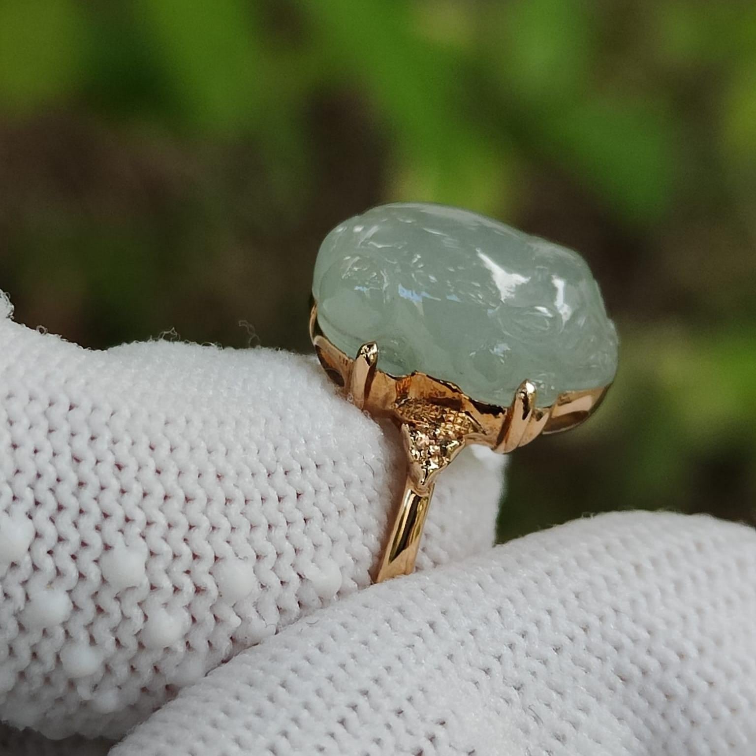 Ring size 15.5 mm - SG Seller - Crafted as Pixiu Cabochon on Natural Type A Jadeite Jade set with 18k gold, certificate weighs 3.65 grams, measurement 14.3 * 11 * 5.9 mm (18kring37) Yi Pin Qian Jadeites Jade Jewelry ~Your Precious Quintessential ~ Singapore