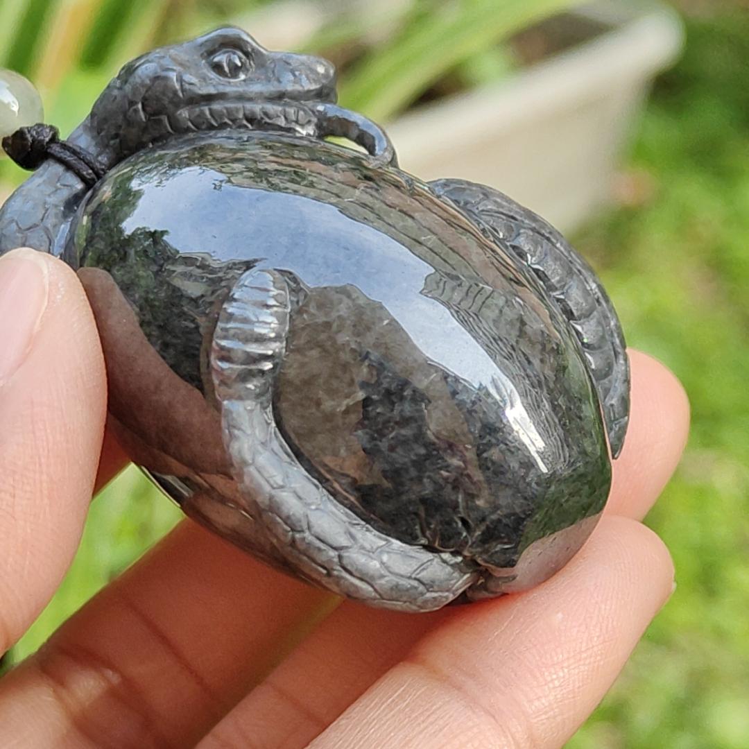 Latest Arrival Sg Local Seller Crafted as Snake Pendant Natural Type A Jadeite Jade certificate weighs 78.16 grams, measurement 51.2 * 31.3 * 33 mm (pendant 359) Yi Pin Qian Jadeites Jade Jewelry ~Your Precious Quintessential ~ Singapore