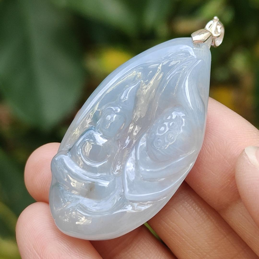 This High-Quality Light lavender with Light Green Natural Jadeite Jade crafted with faceless buddha as pendant certificate weighs 12.04 grams, measurement 41.7 * 23.5 * 6.8 mm (pendant338) Yi Pin Qian Jadeites Jade Jewelry ~Your Precious Quintessential ~ Singapore