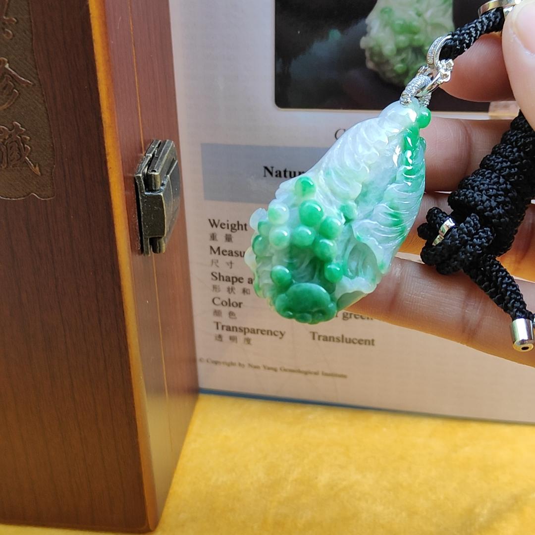 Natural Type A Jadeite carved as cabbage with ruyi - NGI Certification , Weight 83.45 g , Translucent with faint green and green patches , [45.47 * 25.39 * 9.31 mm] , Premium Myanmar Jadeite Pendant (pendant150) Yi Pin Qian