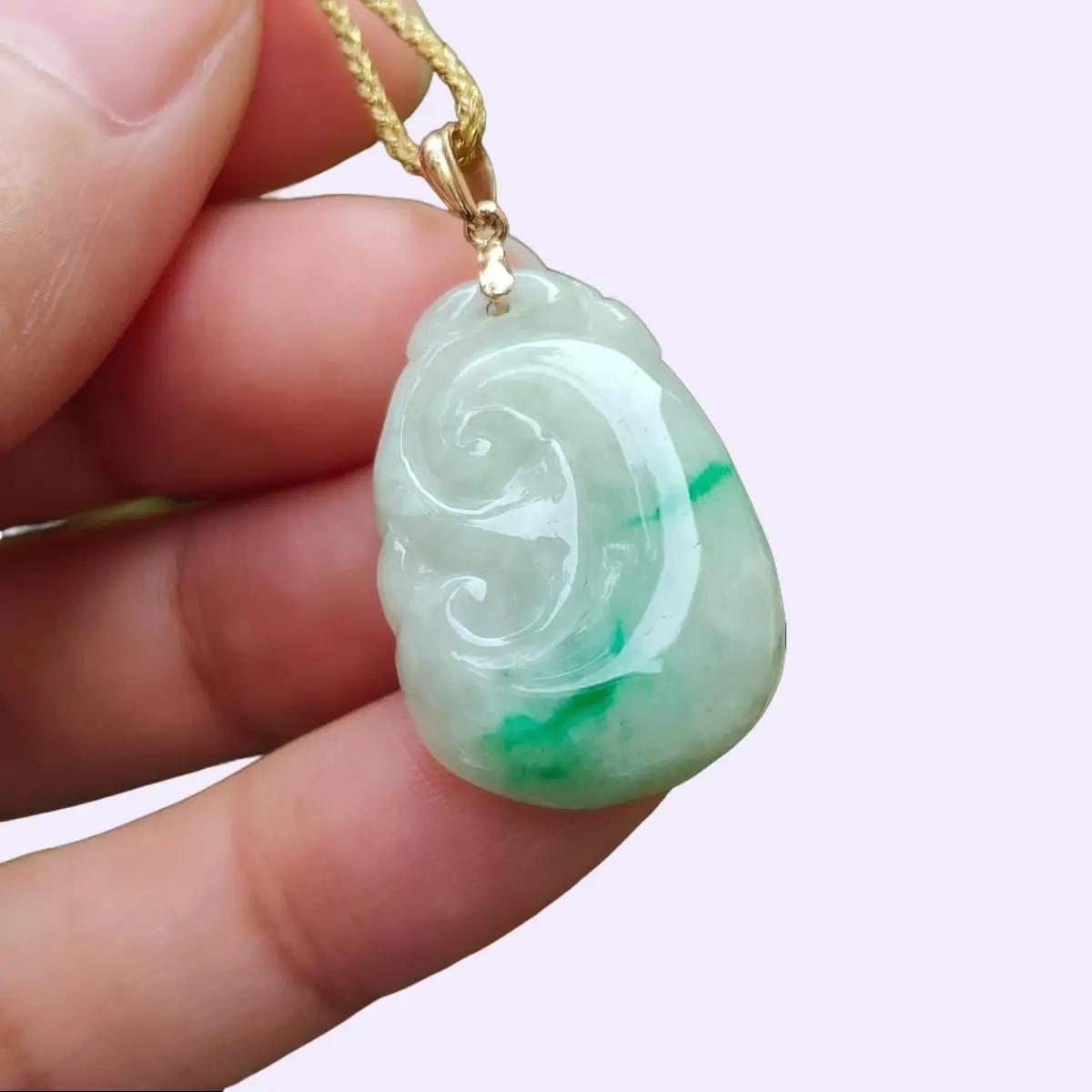 18k gold clasp added to this Natural Type A Jadeite Jade crafted as Ruyi Pendant, certificate weighs 4.5 grams, measurement 24.6 * 17.3 * 5.6 mm (18kp77) Yi Pin Qian Jadeites Jade Jewelry ~Your Precious Quintessential ~ Singapore