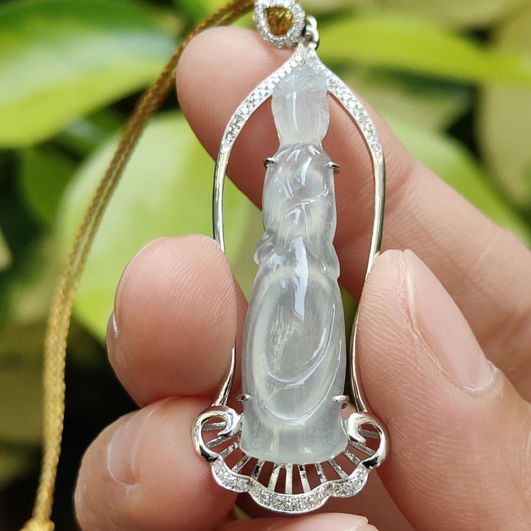 SG New Arrival - Crafted as Faceless Guanyin on Icy Translucent Natural Type A Jadeite Jade as pendant set with 18k gold, certificate weighs 4.77 grams, measurement 51.2 * 16 * 6 mm (18kp72) Yi Pin Qian Jadeites Jade Jewelry ~Your Precious Quintessential ~ Singapore
