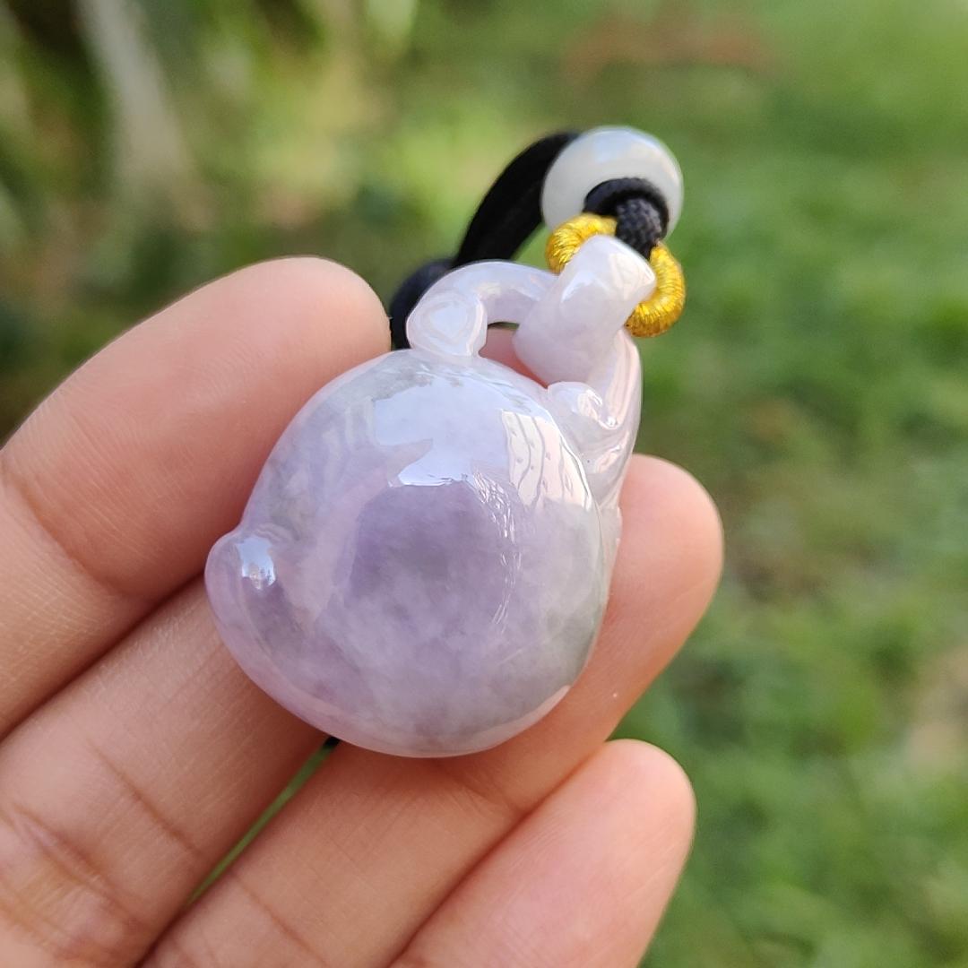 Rare Imperial Light Lavender Patches Natural Type A Jadeite Jade Pendant Necklace crafted as peach with certificate weigh 13.52 grams, 34 * 22.8 * 11.3 mm (pendant171) Yi Pin Qian