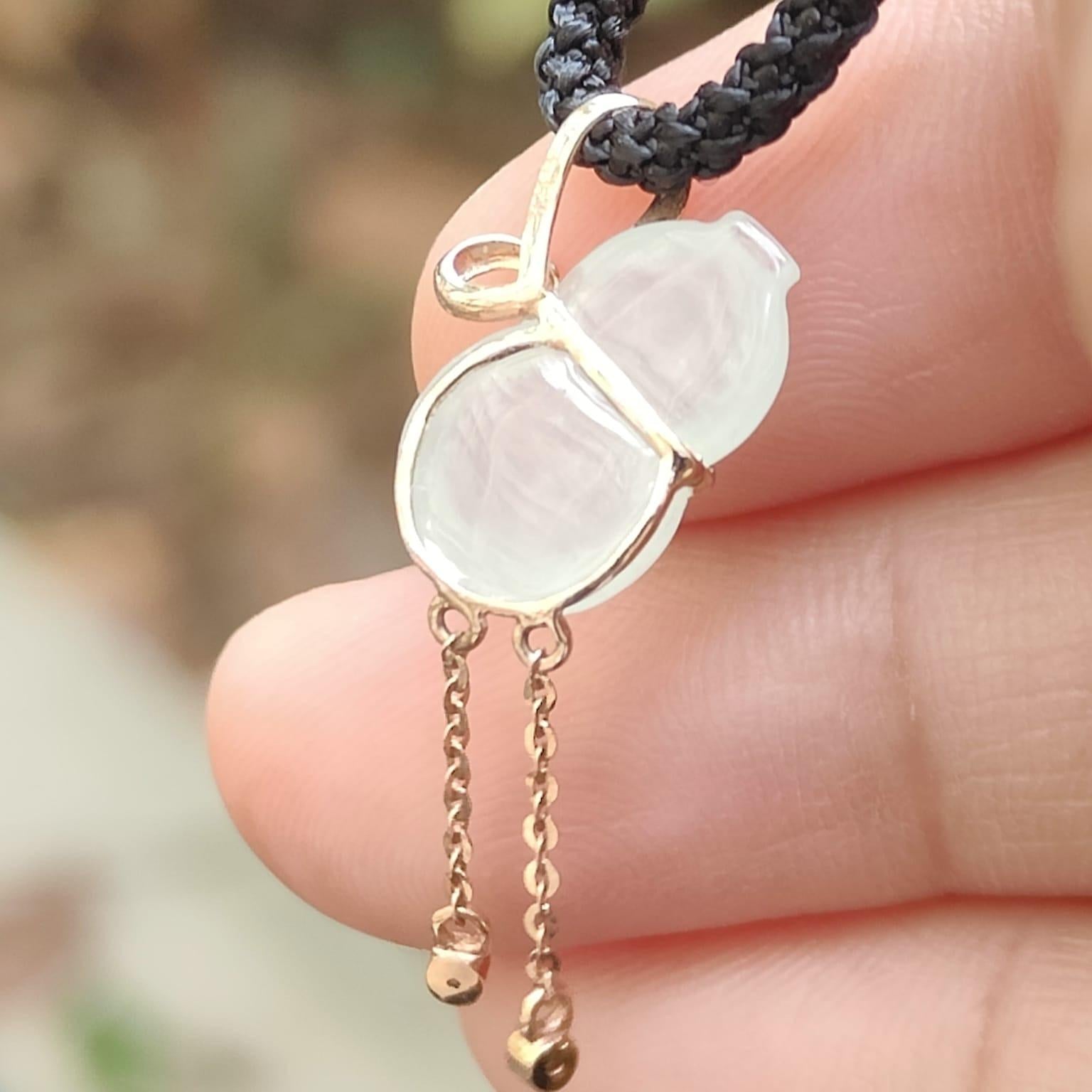 Natural Type A Jadeite & 18K Gold Pendant - Certified Ice Jade Gourd (Sku: 18kp119) Yi Pin Qian Jadeites Jade Jewelry ~Your Precious Quintessential ~ Singapore