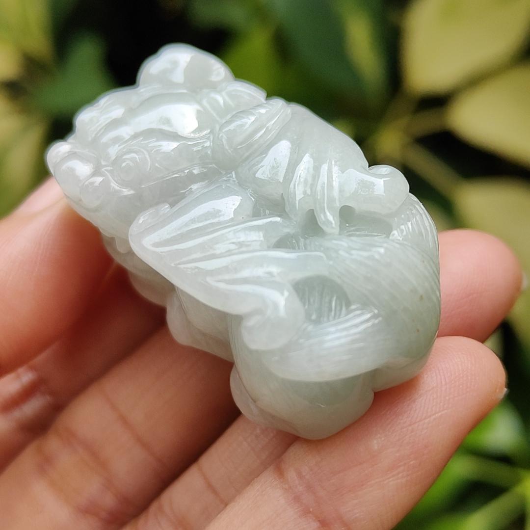 New arrival in SG - Flying Pixiu with movable ball in mouth crafted on Natural Jadeite Jade as Pendant with QIC labs approved certificate weighs 49.07 grams, measurement 45.8 * 23.2 * 19.7 mm (pendant322) Yi Pin Qian Jadeites Jade Jewelry ~Your Precious Quintessential ~ Singapore