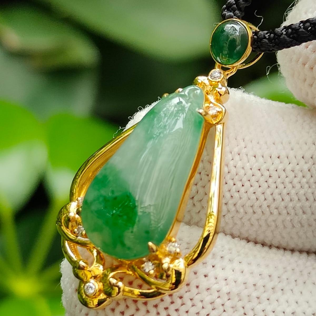 Wood & Metal Harmony Jade - Double Layer Type A Jadeite Fortune Pendant (Sku: 18kp117) Yi Pin Qian Jadeites Jade Jewelry ~Your Precious Quintessential ~ Singapore