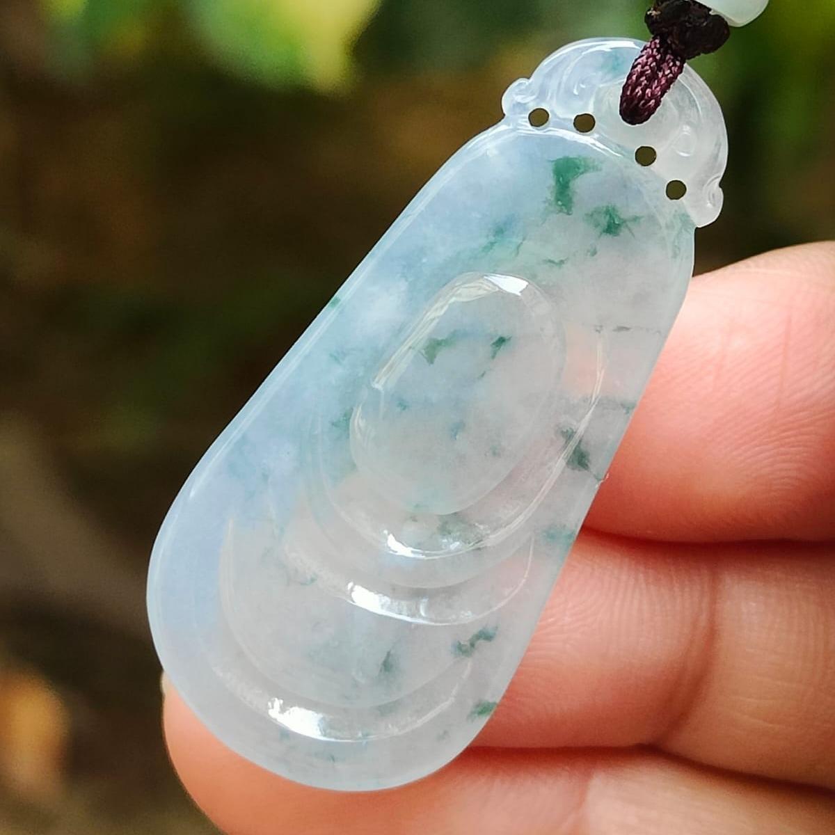 High Quality Light Lavender with Light Green Patches Natural Type A Jadeite Pendant crafted with nothing certificate weigh 5.15 grams, measurement 39.3 * 18.3 * 3.8 mm (pendant398) Yi Pin Qian Jadeites Jade Jewelry ~Your Precious Quintessential ~ Singapore