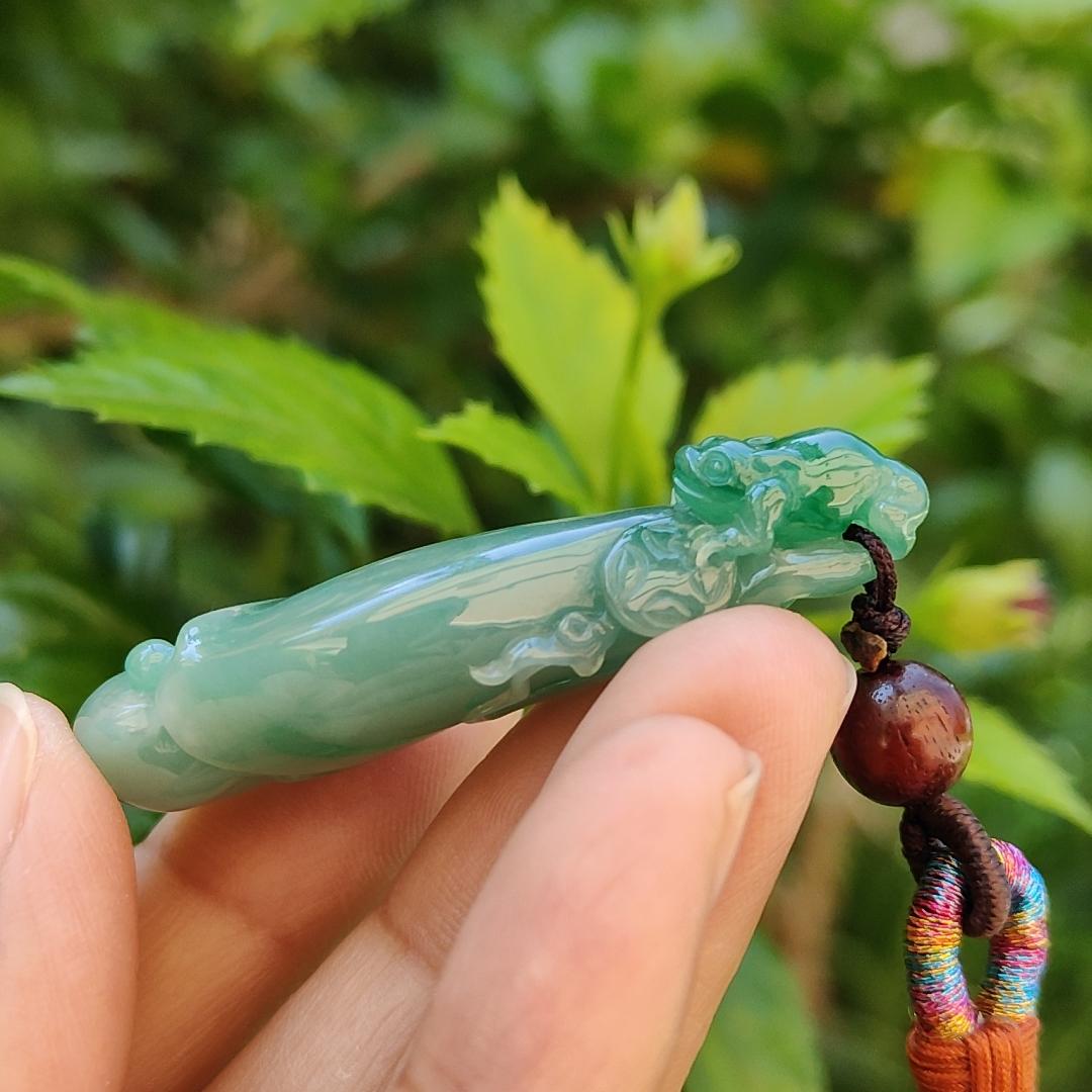Very beautiful Full Green and Light Green Hue Natural Type A Jadeite Jade crafted with Three Legs Toad with coin and Ruyi with certificate weigh 16.97 grams, measurement 52.8 * 21.2 * 10.7 mm (pendant180) Yi Pin Qian