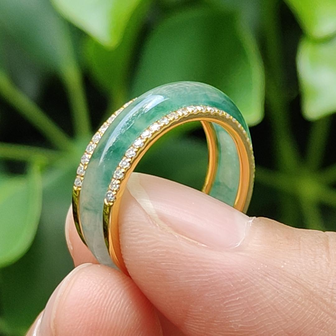 Icy Translucent Green Floating Patches Natural Type A Jadeite Jade crafted as Ring designed with removable 18k Gold, certificate weighs 4.65 grams, measurement 6.3 * 2.9 mm, finger size 17.1 mm (18kring29) Yi Pin Qian