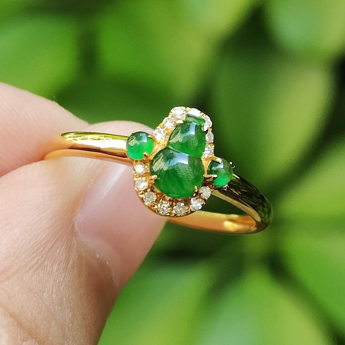 Harmony Gourd Ring – Five Elements in Jadeite & Gold, Certified (GD2112H014286 Sku: 18kring44) Yi Pin Qian Jadeites Jade Jewelry ~Your Precious Quintessential ~ Singapore