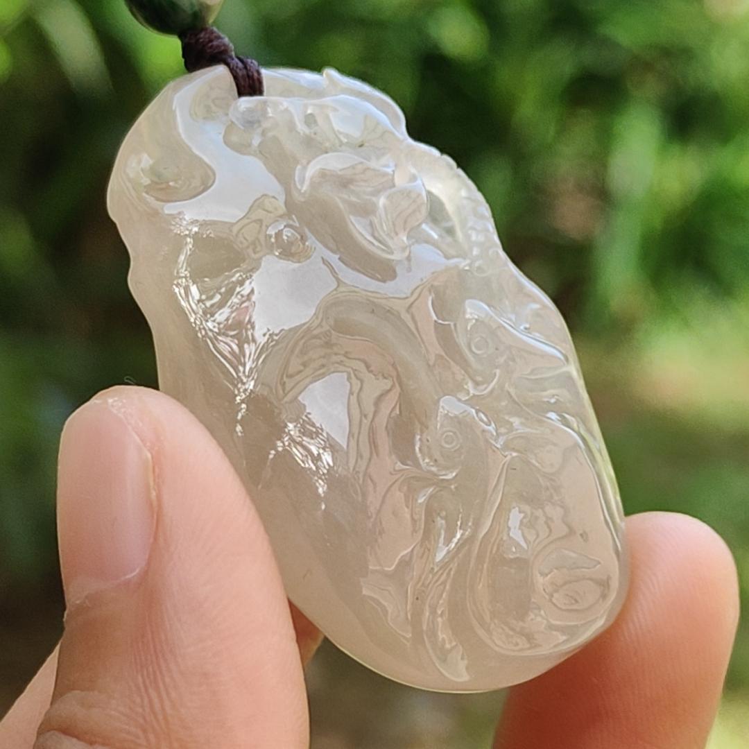 Premium High Quality Old Pit Natural Type A Jadeite Jade crafted with fish and Lotus as Pendant, certificate weigh 25.4 grams, measurement 44.2 * 28.5 * 12.3mm (pendant243) Yi Pin Qian