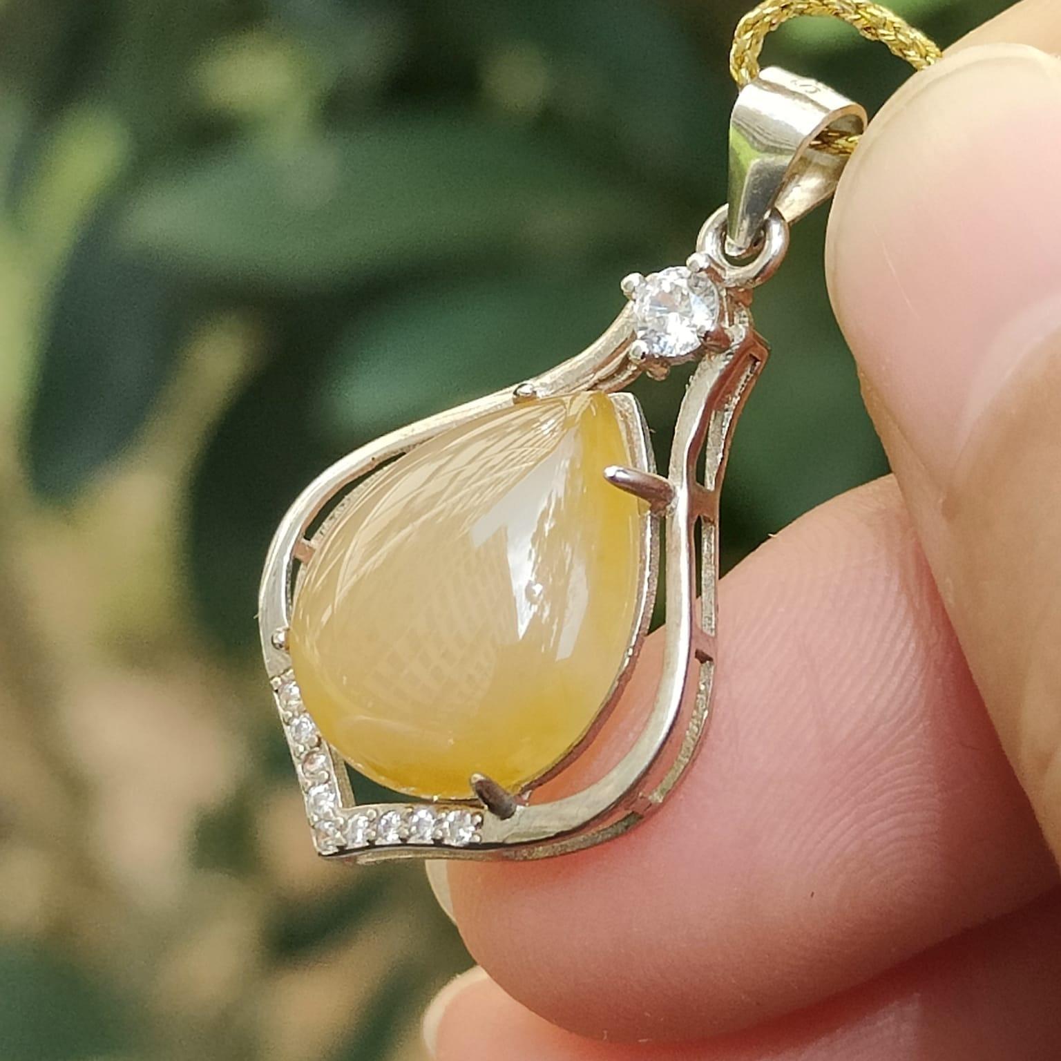Yellow Water Drop Shape Cabochon Natural Type A Jadeite Jade set with S925 as Pendant certificate weighs 2.6 grams, measurement 14.7 * 12 * 4 mm (s925p5) Yi Pin Qian Jadeites Jade Jewelry ~Your Precious Quintessential ~ Singapore