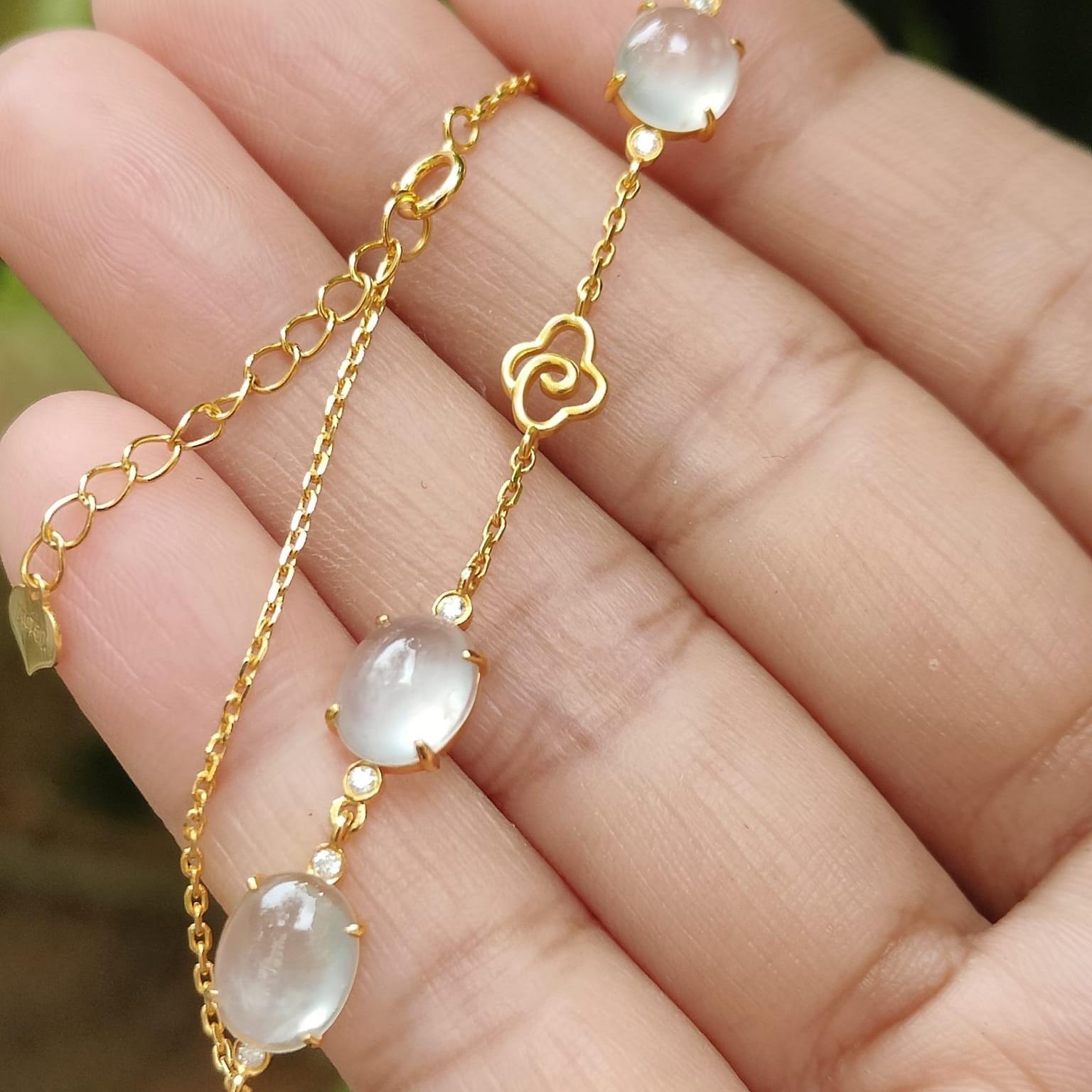 Icy Translucent Jadeite Bracelet – Natural Type A Cabochons, 18K Gold, Harmony of Elements Sku: 18kp107 Yi Pin Qian Jadeites Jade Jewelry ~Your Precious Quintessential ~ Singapore