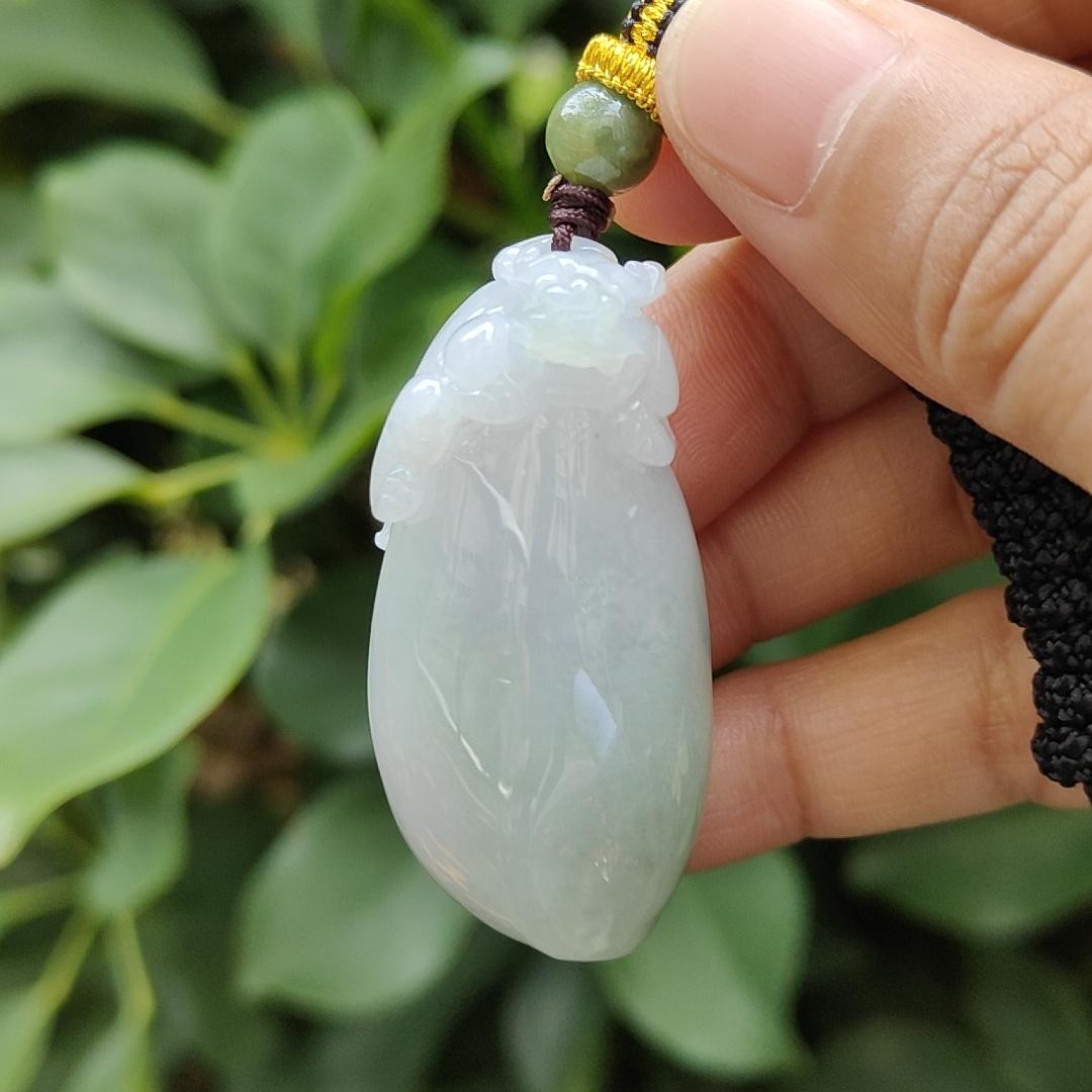Crafted with Pixiu On Fuku Melon Burmese Natural Type A Jadeite Jade as Pendant, QIC labs approved certificate weighs 34.54 grams, measurement 47.3 * 22.2 * 16.5 mm (pendant315) Yi Pin Qian Jadeites Jade Jewelry ~Your Precious Quintessential ~ Singapore