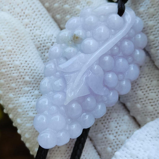 Lavender Abundance Jadeite Grape Pendant – Light Lavender Hue with Intricate Carving (Sku: pendant455)