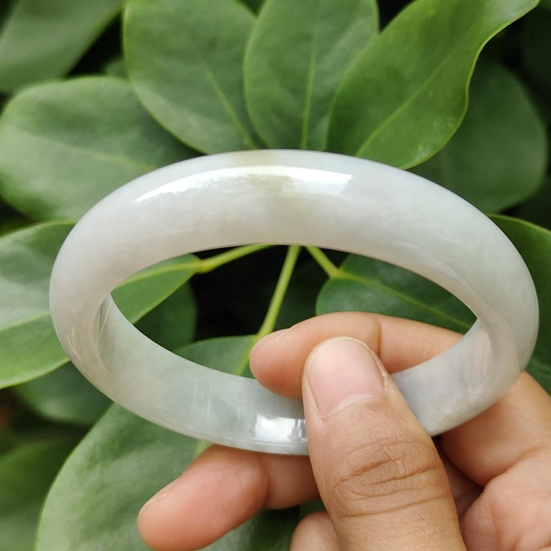 Singapore New Arrival 57.5 mm Crafted as Peace Bangle Natural Type A Jadeite Jade Jewellery certificate weighs 52.21 grams, Width: 13.1 * Thick: 7.1 mm (bangle18) Yi Pin Qian Jadeites Jade Jewelry ~Your Precious Quintessential ~ Singapore