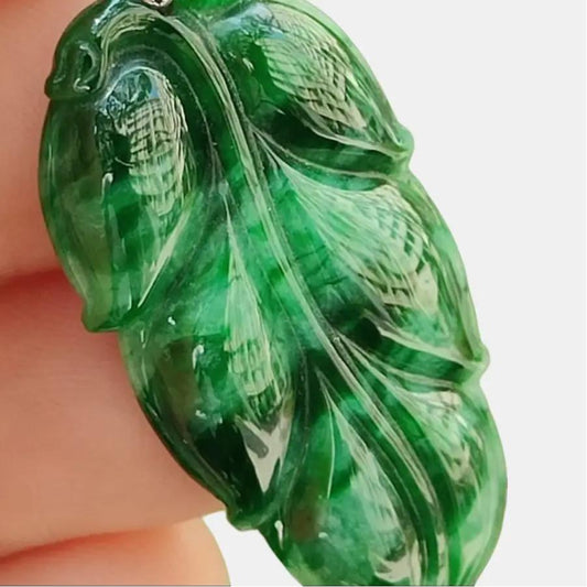 Five Elements Jadeite Leaf – Burmese Time Capsule, 18k gold clasp, Collector’s Legacy (Sku: pendant407) Yi Pin Qian Jadeites Jade Jewelry ~Your Precious Quintessential ~ Singapore