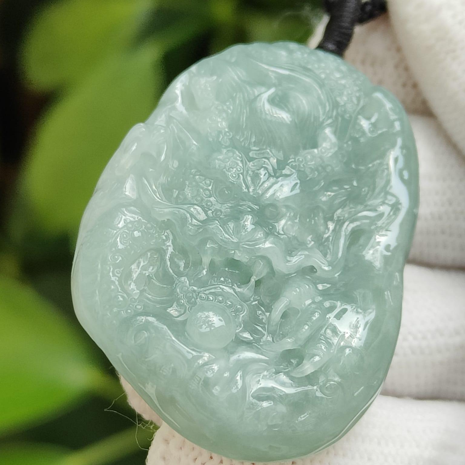 "MRT Dragon" Natural Jade Guardian Pendant (Sku: pendant418) Yi Pin Qian Jadeites Jade Jewelry ~Your Precious Quintessential ~ Singapore