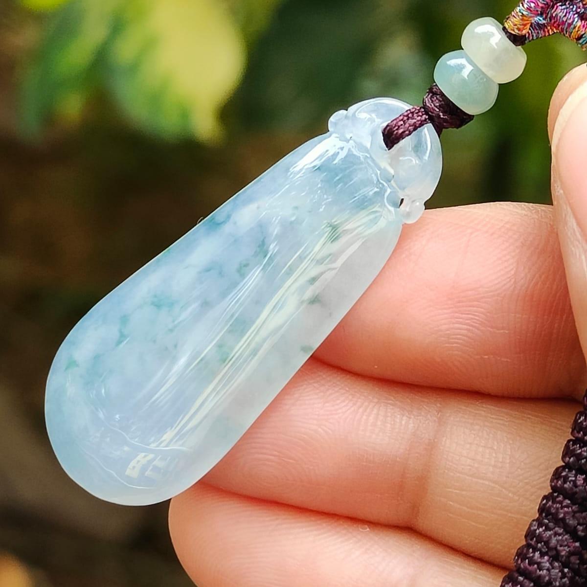 High Quality Light Lavender with Light Green Patches Natural Type A Jadeite Pendant crafted with nothing certificate weigh 5.15 grams, measurement 39.3 * 18.3 * 3.8 mm (pendant398) Yi Pin Qian Jadeites Jade Jewelry ~Your Precious Quintessential ~ Singapore