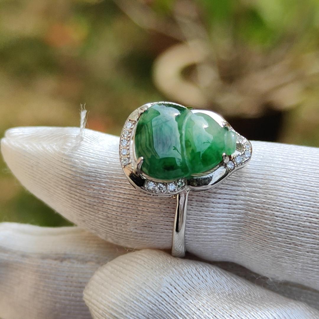 Special Sales - Quality Semi Icy Spicy Green Natural Type A Jadeite Jade crafted as Gourd set on S925 Silver with Zircon, Finger size adjustable, certificate weigh 2.59 grams, 12 * 9.9 * 2.5 mm (s925ring6) Yi Pin Qian