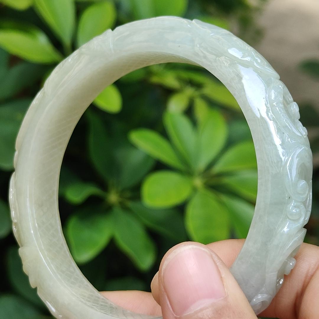 61.6 mm Crafted with patterns Peace Bangle Natural Type A Jadeite Jade certificate weighs 68.36 mm, Width 12.6 Thickness 9.6 mm (bangle24) Yi Pin Qian Jadeites Jade Jewelry ~Your Precious Quintessential ~ Singapore