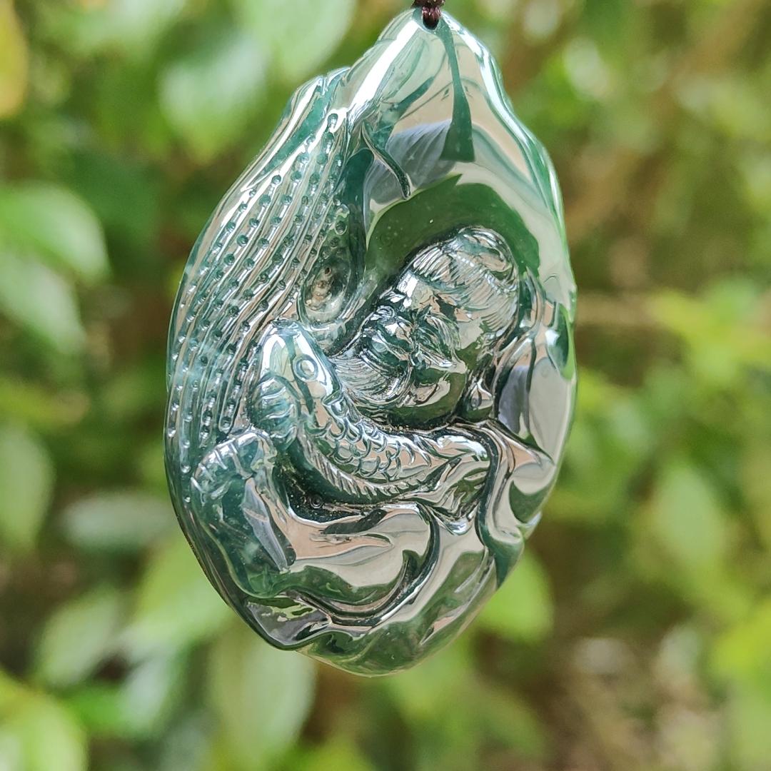 Carved as the fisherman benefits rare green Natural Type A Jadeite with certificate QIC approved labs pendant weight 53.87 grams, 54.6 * 38.2 * 12.7 mm Yi Pin Qian