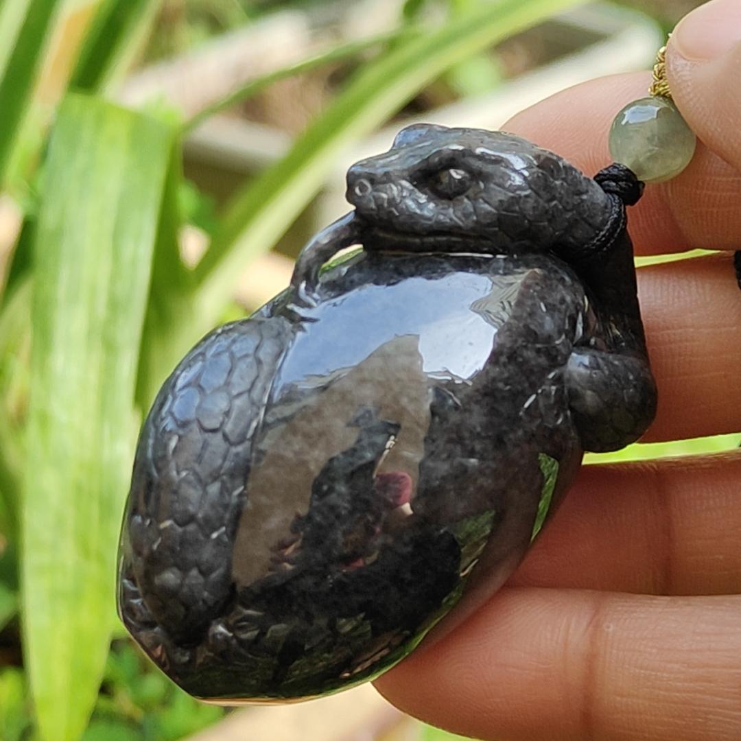 Latest Arrival Sg Local Seller Crafted as Snake Pendant Natural Type A Jadeite Jade certificate weighs 78.16 grams, measurement 51.2 * 31.3 * 33 mm (pendant 359) Yi Pin Qian Jadeites Jade Jewelry ~Your Precious Quintessential ~ Singapore