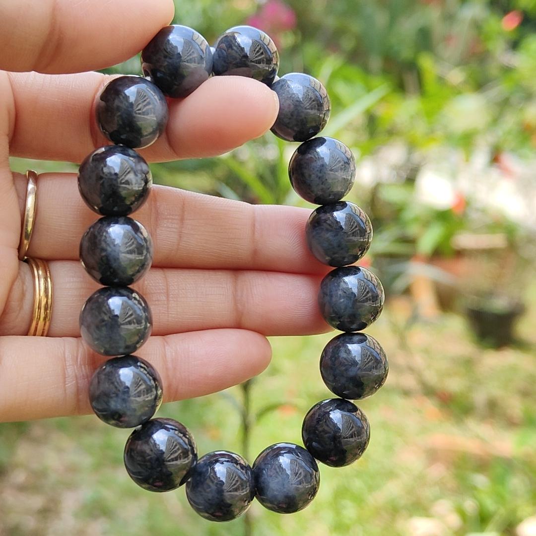 Black Wuji Natural Type A Jadeite Jade crafted with 16 * 13mm beads as a bracelet with QIC labs approved certificate weigh 60.39 grams (bracelet19) Yi Pin Qian