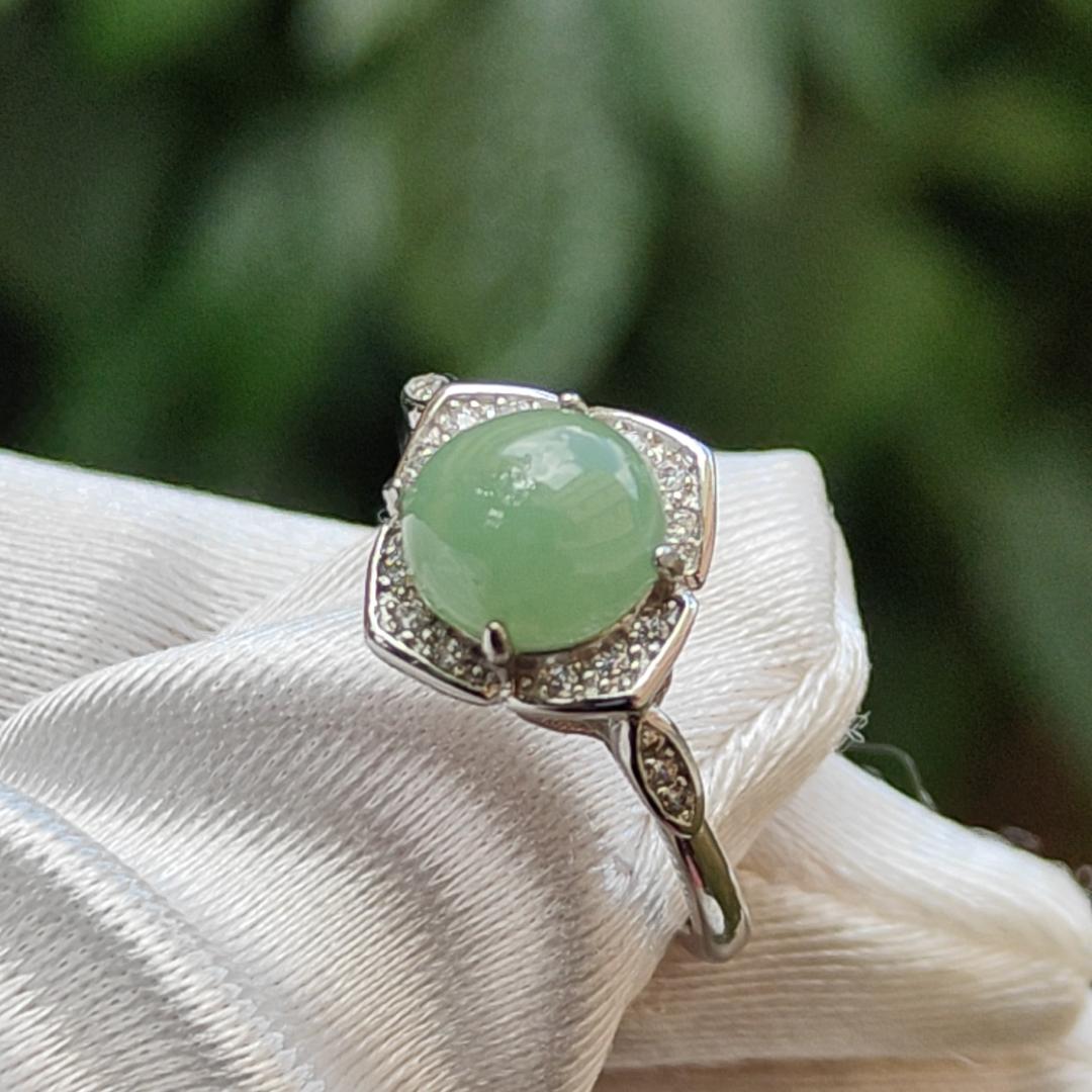 Green Natural Type A Jadeite Jade cabochon 7.8 * 7.2 * 4.5 mm set with S925 Silver as adjustable ring, certificate weigh 2.23 grams, (s925ring12) Yi Pin Qian