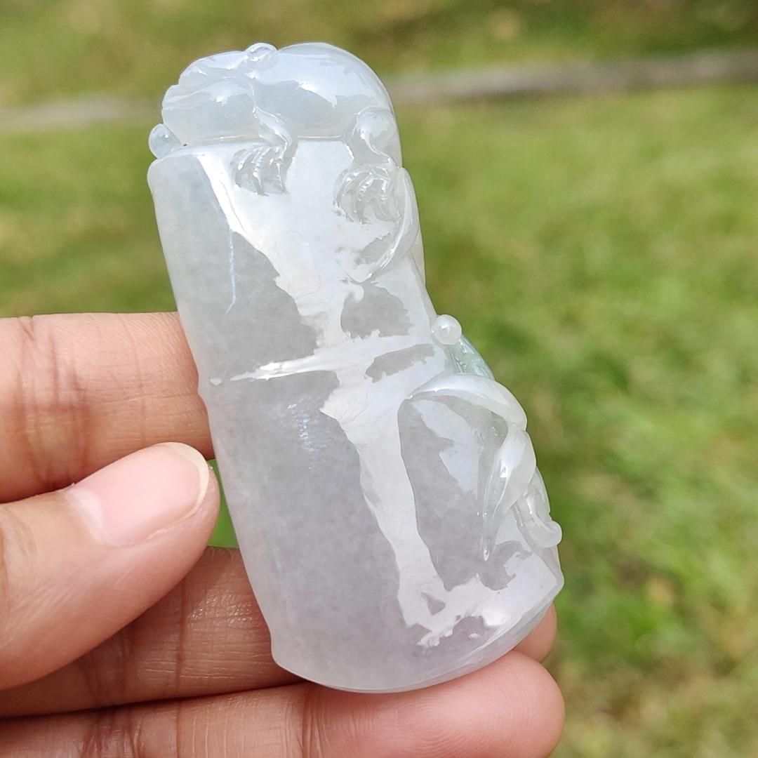 Semi Icy Lavender with green Natural Type A Jadeite Jade crafted with Bamboo and lizard as Pendant, certificate weigh 43.34 grams, measurement 64.3 * 30.5 * 10 mm (pendant196) Yi Pin Qian