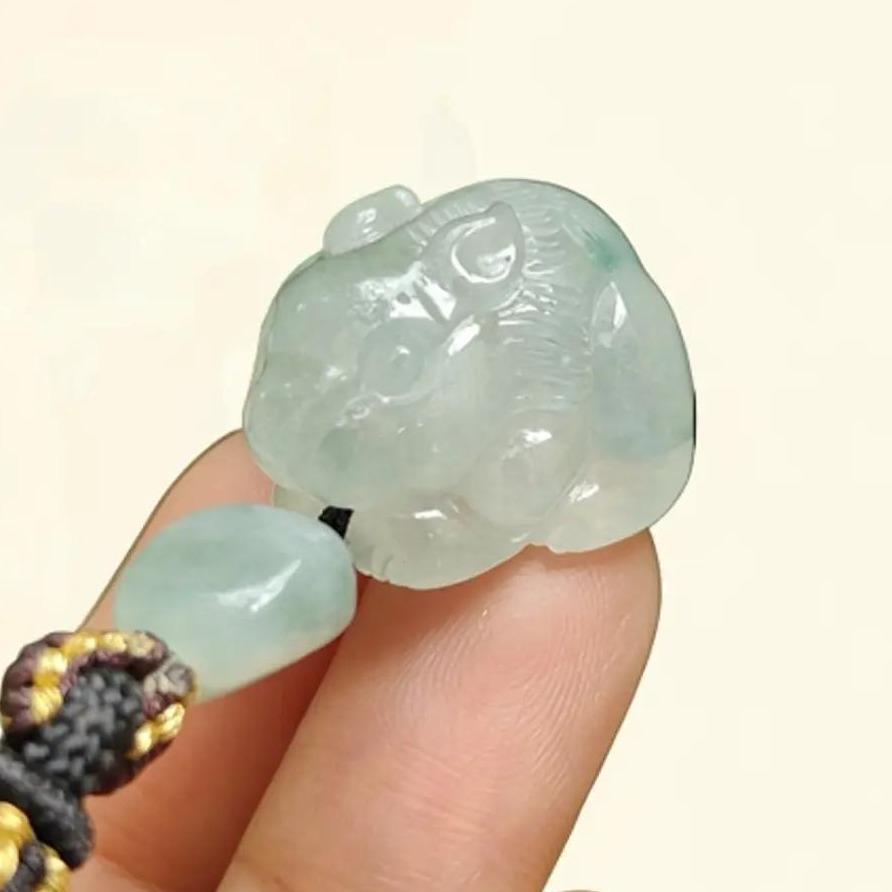 High Quality Light Green Hue with Green Patches Natural Type A Jadeite Jade crafted as Squirrel as Pendant, certificate weighs 11.1 grams, measurement 22.7 * 22.8 * 14 mm (pendant298) Yi Pin Qian Jadeites Jade Jewelry ~Your Precious Quintessential ~ Singapore